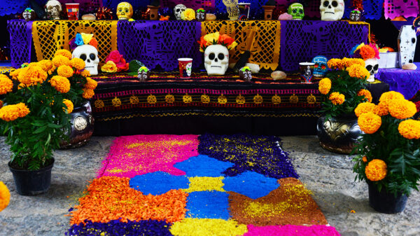 221027 aca6 f2 los altares de muertos